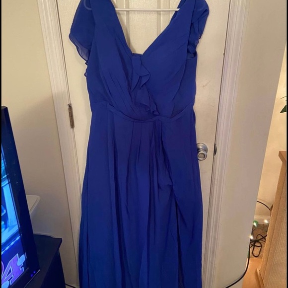 Beautiful royal blue a line size 18 brand new evening gown - Picture 1 of 5